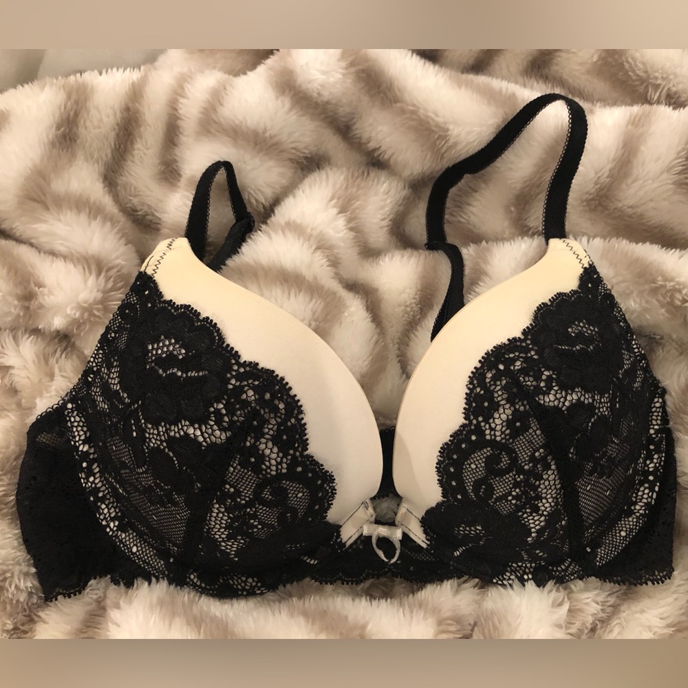 Victoria’s Secret Push-up Bra